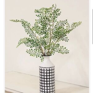 Col House Designs Maidenhair Fern Bush 21.5” Faux Greenery Decor, NWT